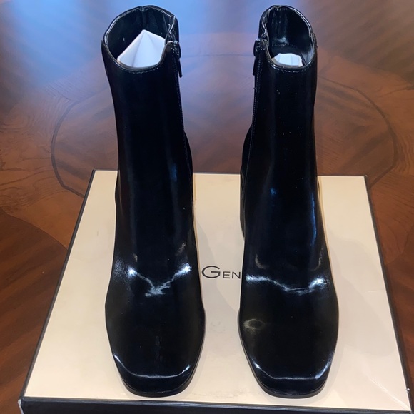 BCBGeneration Liquid Black Ankle Booties - Picture 7 of 10